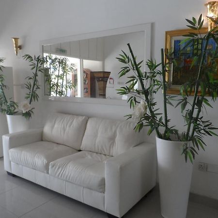 Geotanya Apartments Limassol Extérieur photo