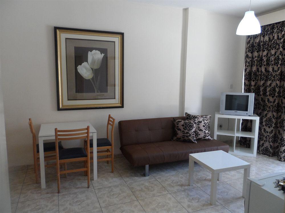 Geotanya Apartments Limassol Extérieur photo