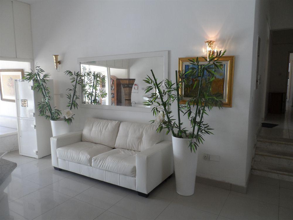 Geotanya Apartments Limassol Extérieur photo