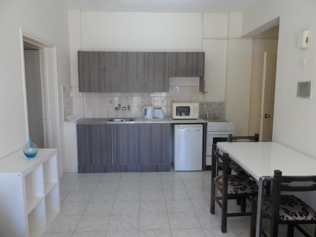 Geotanya Apartments Limassol Extérieur photo